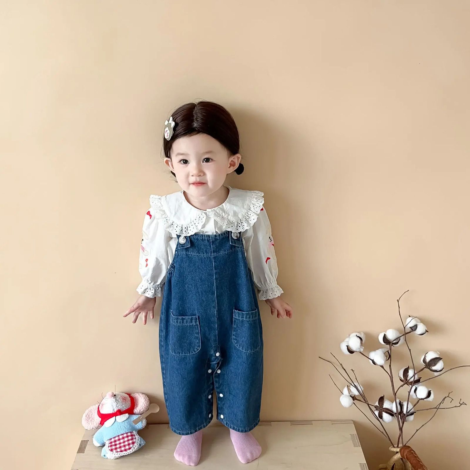 w875 Autumn Baby Girl Sleeveless Denim Jumpsuit Toddler Girl Cute Rabbit Ear Overalls Infant Romper Kids Clothes