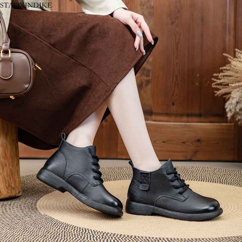 STAOXINDIKE Top Layer Cowhide Large Size Women's Shoes Retro Simple Martin Boots Women 2025 Autumn Winter New Fleece Lined Versatile Short Boot