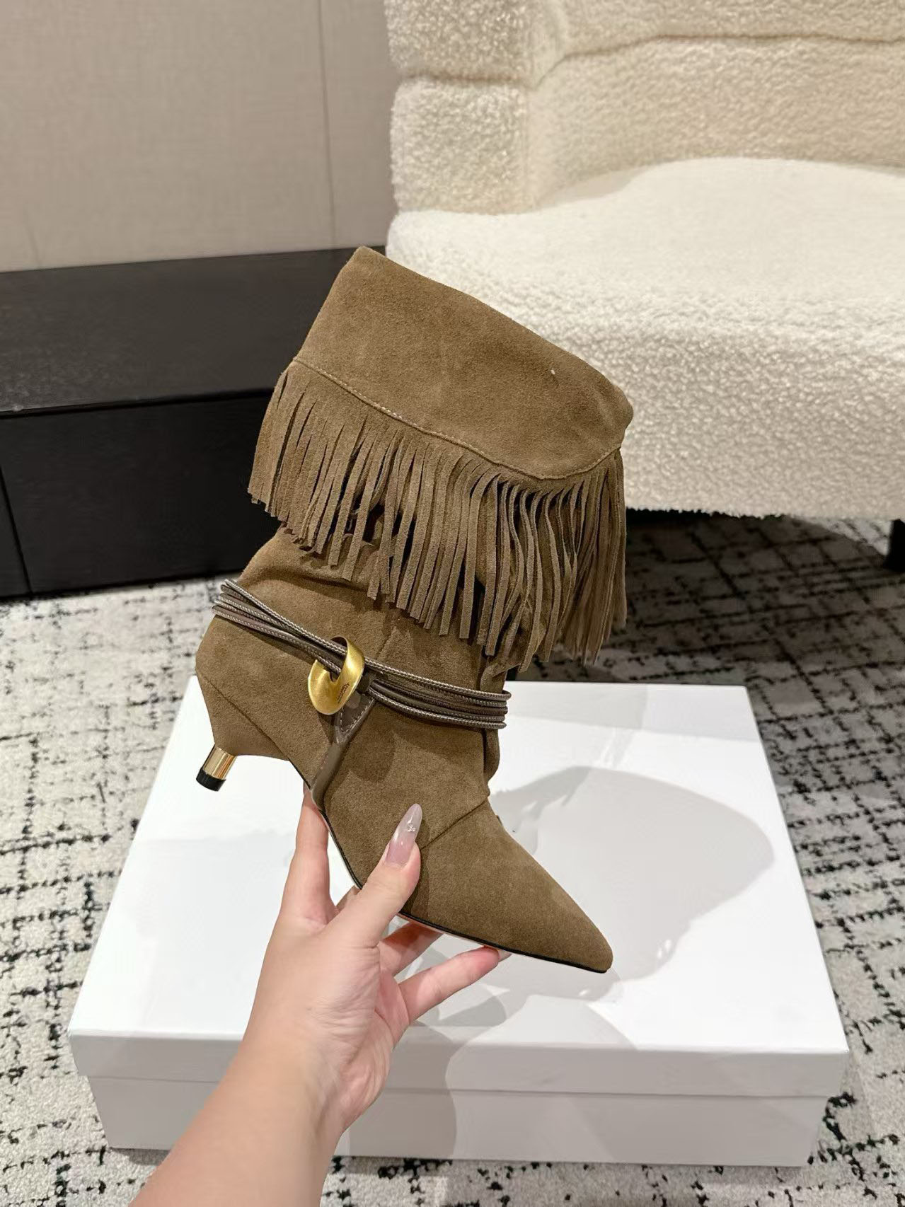 New Women's Short Boots Designer Cowboy Boots Pointed Sexy Brown Chestnut Retro Low Heel Western Style Bare Boots with Box