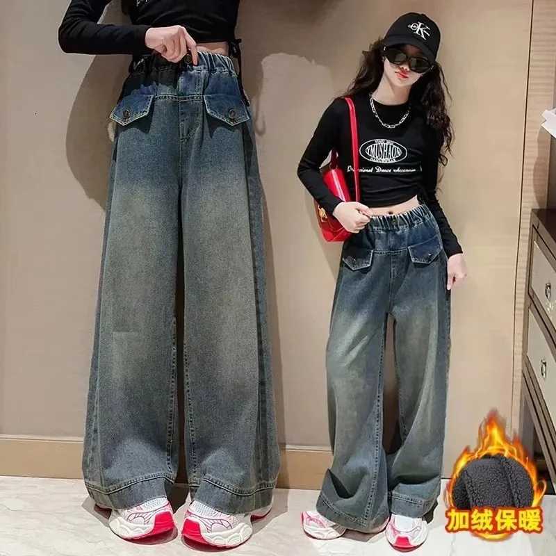 Teenage Girl Retro Insulated Jeans Autumn WInter Casual School Children Warm Trousers Fashion Kids Wide Leg Straight Denim PantsT251212