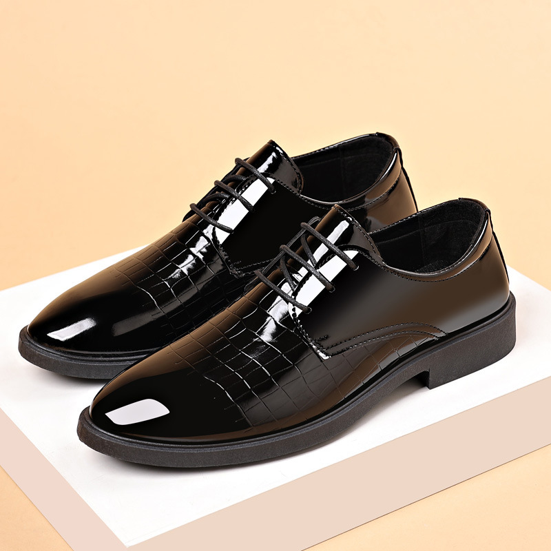 High quality glossy formal leather shoes light luxury plus size men's business leather shoes youth casual style designer shoes
