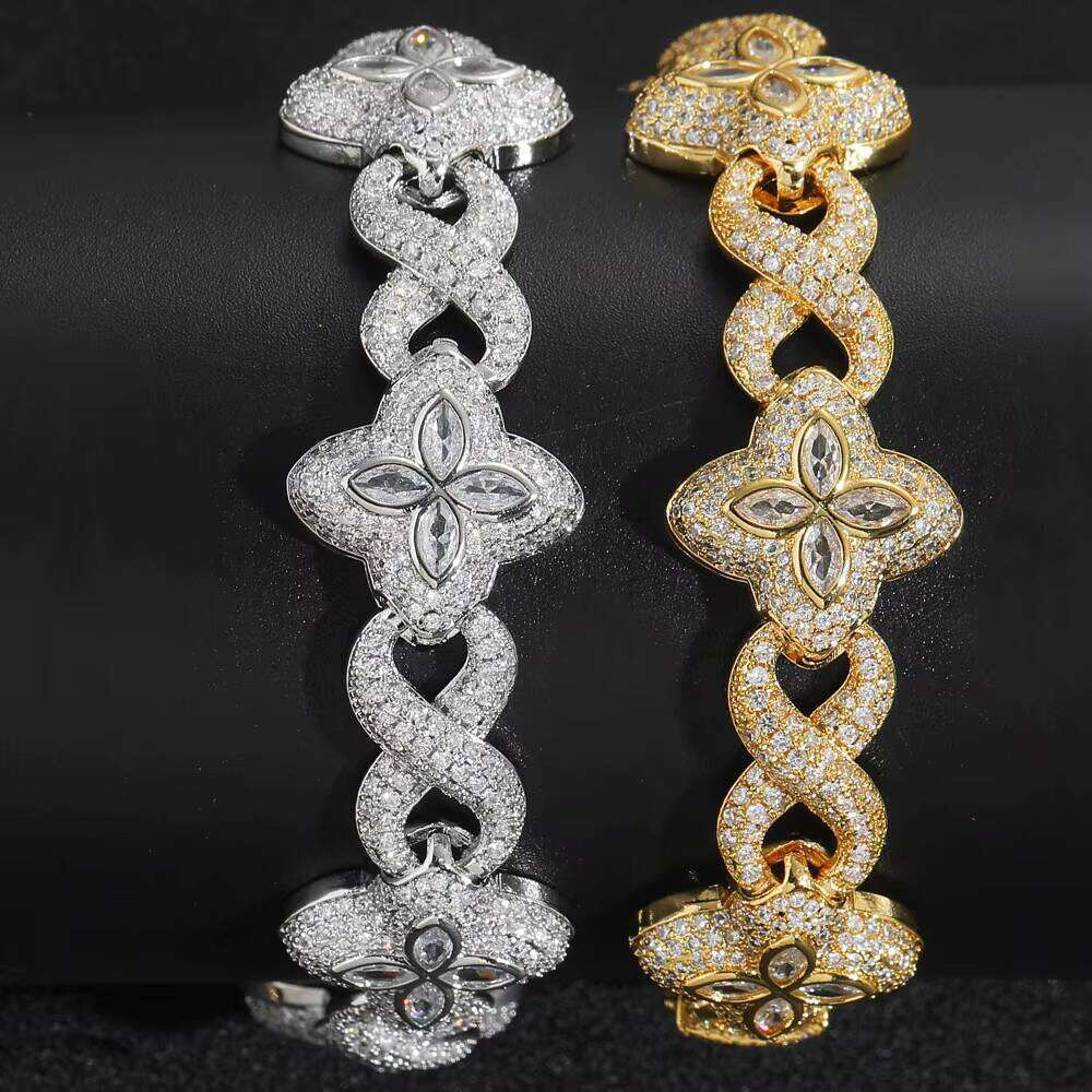 Trendy Cool Unisex 925 Sterling Silver Necklace Hot Sale 8-Shaped Cuban Chain Crystal Four-Leaf Ice With VVS Moissanite