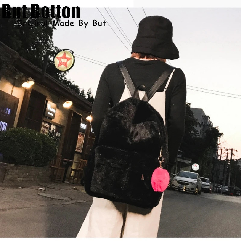 Zaino da donna in pelliccia sintetica invernale carino da donna Borsa a tracolla pelosa Harajuku da donna Zaini in peluche di grande capacità Zaini