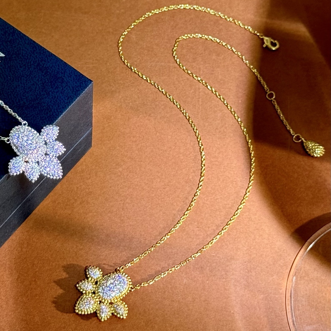 Designer necklace 45CM pendant earrings gold plated bracelet crystal studded Waterproof jewelry European size with box jewelry With box 014