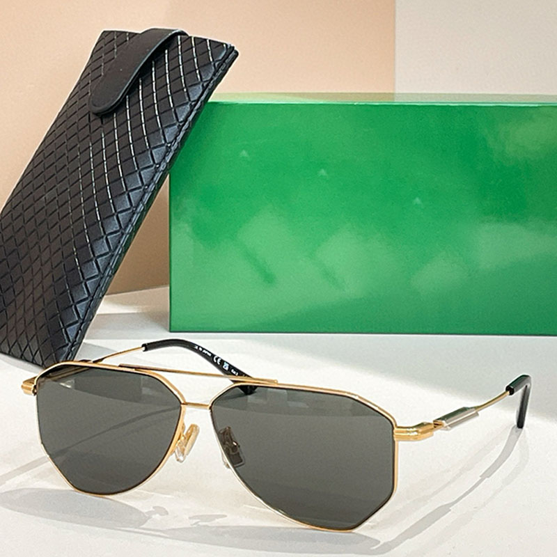 Luxury Sunglasses For Womens Mens BTV3811 Retro Polygonal Metal Frame Oversized Solid Color Lens UV Protection Exquisite Retro Style