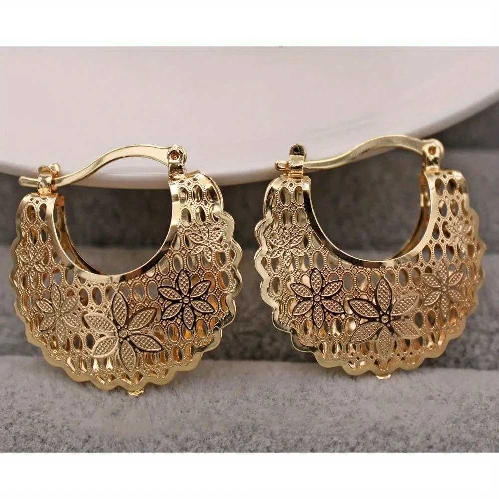 New Trendy Statement Hoop Earrings for Wen Gold Color Earring Luxury Jewelry for Wedding Anniversary Gift X251212