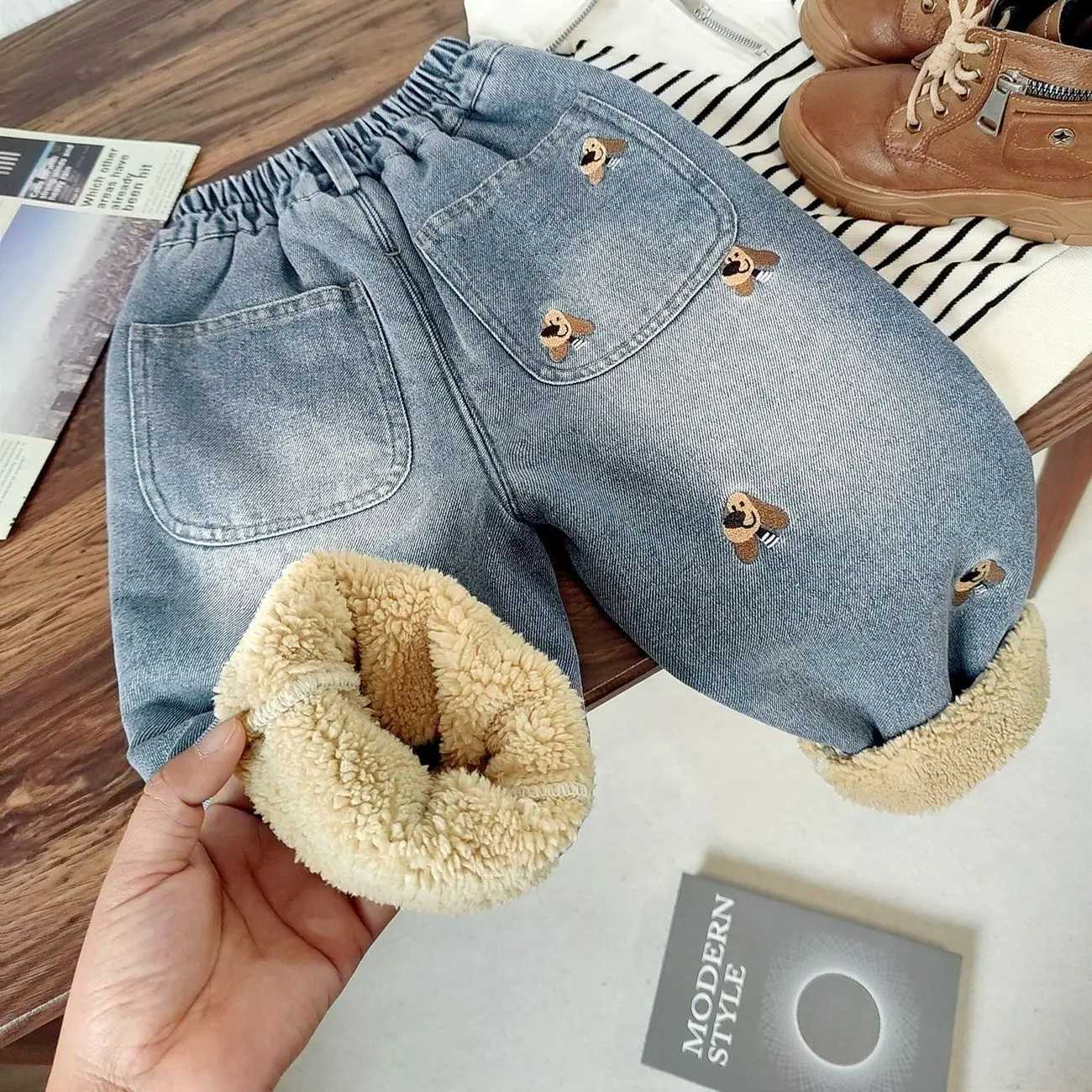 New Winter Jeans with Thick Velvet for Children Soft and Warm Lamb Fleece Casual Pants for Boys and GirlsT251212-image-1088146649