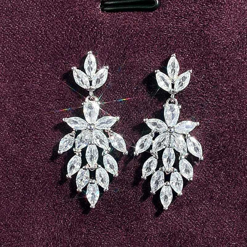 Huitan Luxury Bridal Wedding Earrings Bling Marquise Crystal Cubic Zirconia Dangle Earrings Aesthetic Jewelry for Wen X251212