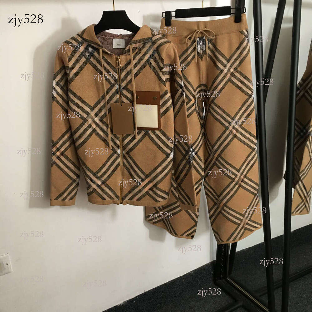 Autunno Inverno Stilista da donna Felpa con cerniera marrone kaki con cappuccio + pantaloni a gamba larga Set casual sciolto in due pezzi adatto per