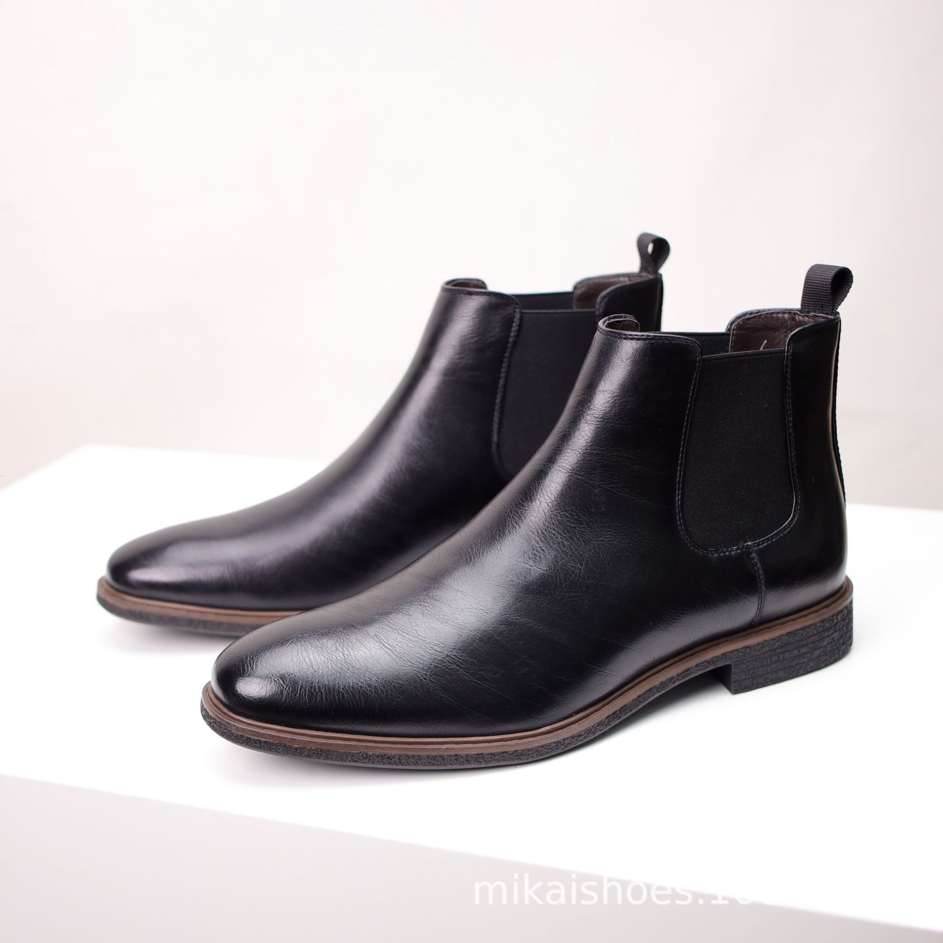 Fashionable retro men's shoes plus size short boots new men's Chelsea boots British style men's shoes polished ankle boots designer s