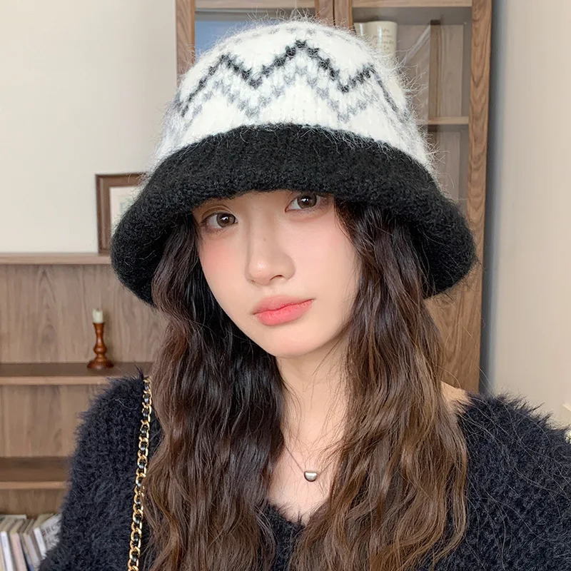 1pc Winter Warm Knitted Bucket HatSmall Head CircumferenceColorblock Casual Flattering Skull Hat for WomenAutumnWinter Outfit 251210