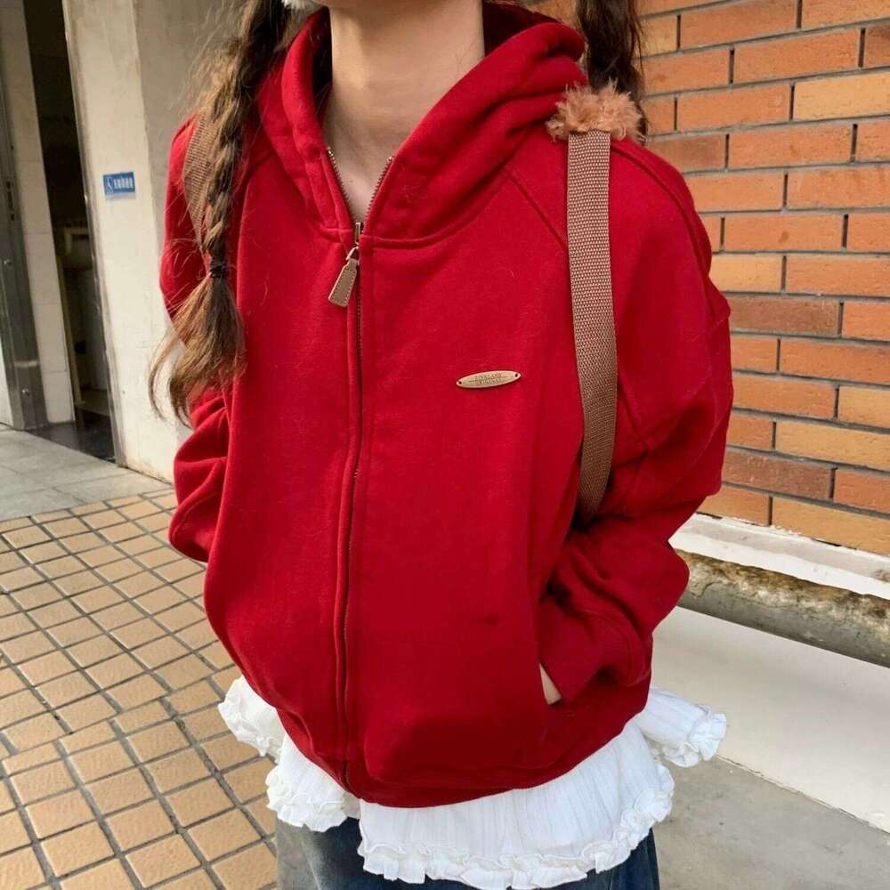 Red Hooded Sweatshirt Jacket For Women Autumn And Winter New Thickened Fleece Design Regular Shoulder Cardigan Short Top Luxury