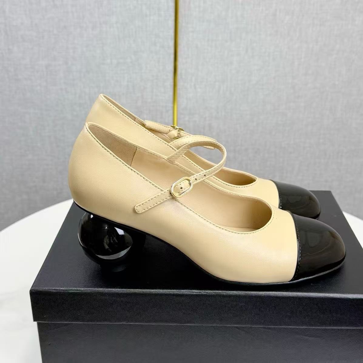 Autumn and Winter New Arrival Brand Designer Fashion Women's Ankle Thick Heels Short Half Top High Quality Genuine Leather Shoes Pearl Heel Wom