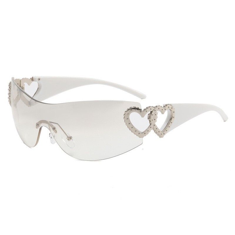 High Street outdoor sunglasse Chic UV400 Heart-Shaped Accessories One-Piece Sunglasses Y2k Internet Celebrity Ins Style Integrated European And Amer