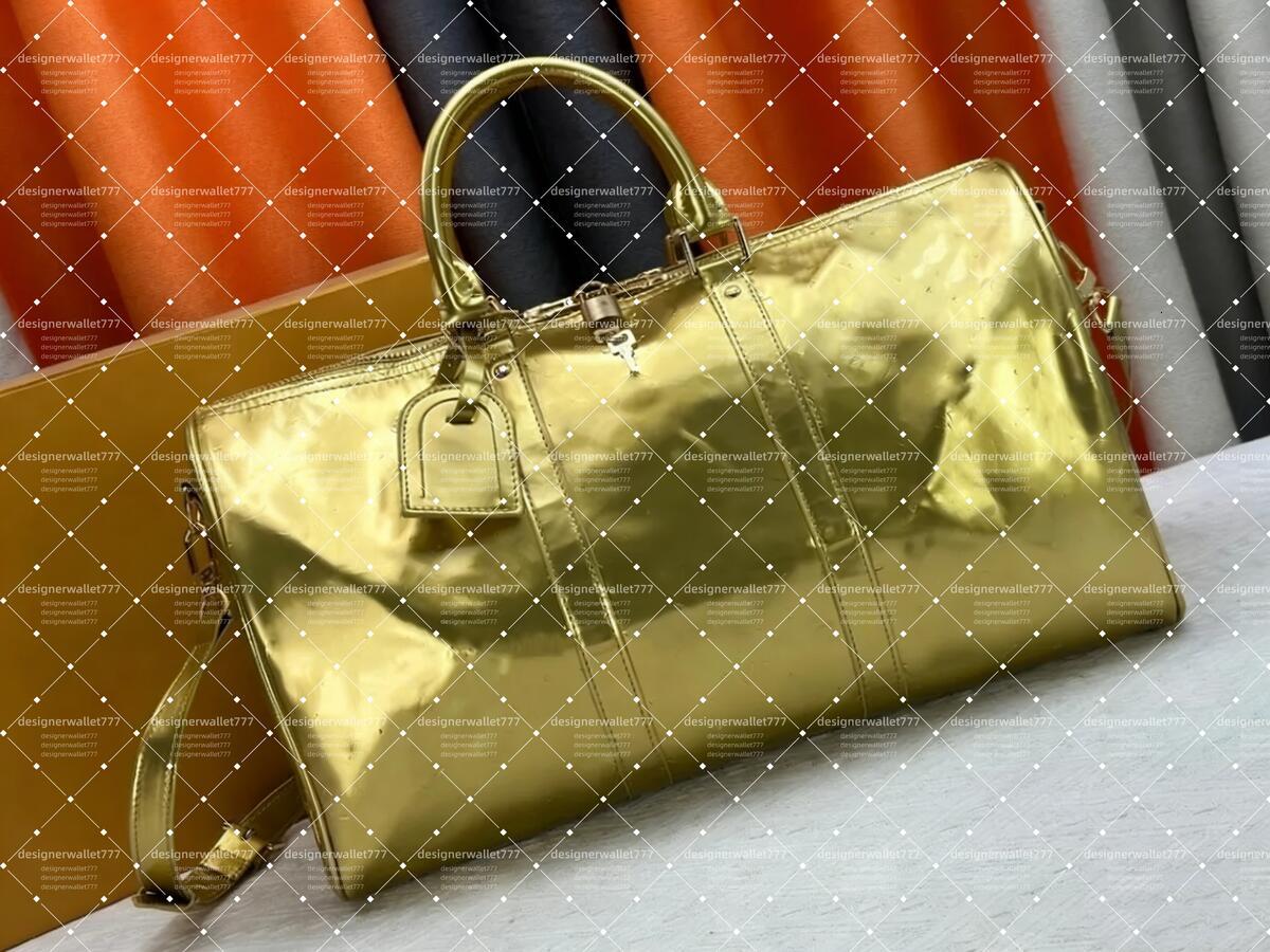TOP Luxury SKI Duffel bags Designer Mens Keepall 45 Silver Sport Outdoor Packs Womens Shoulder Sliver Golden patent leather Travel bag Crossbody bag