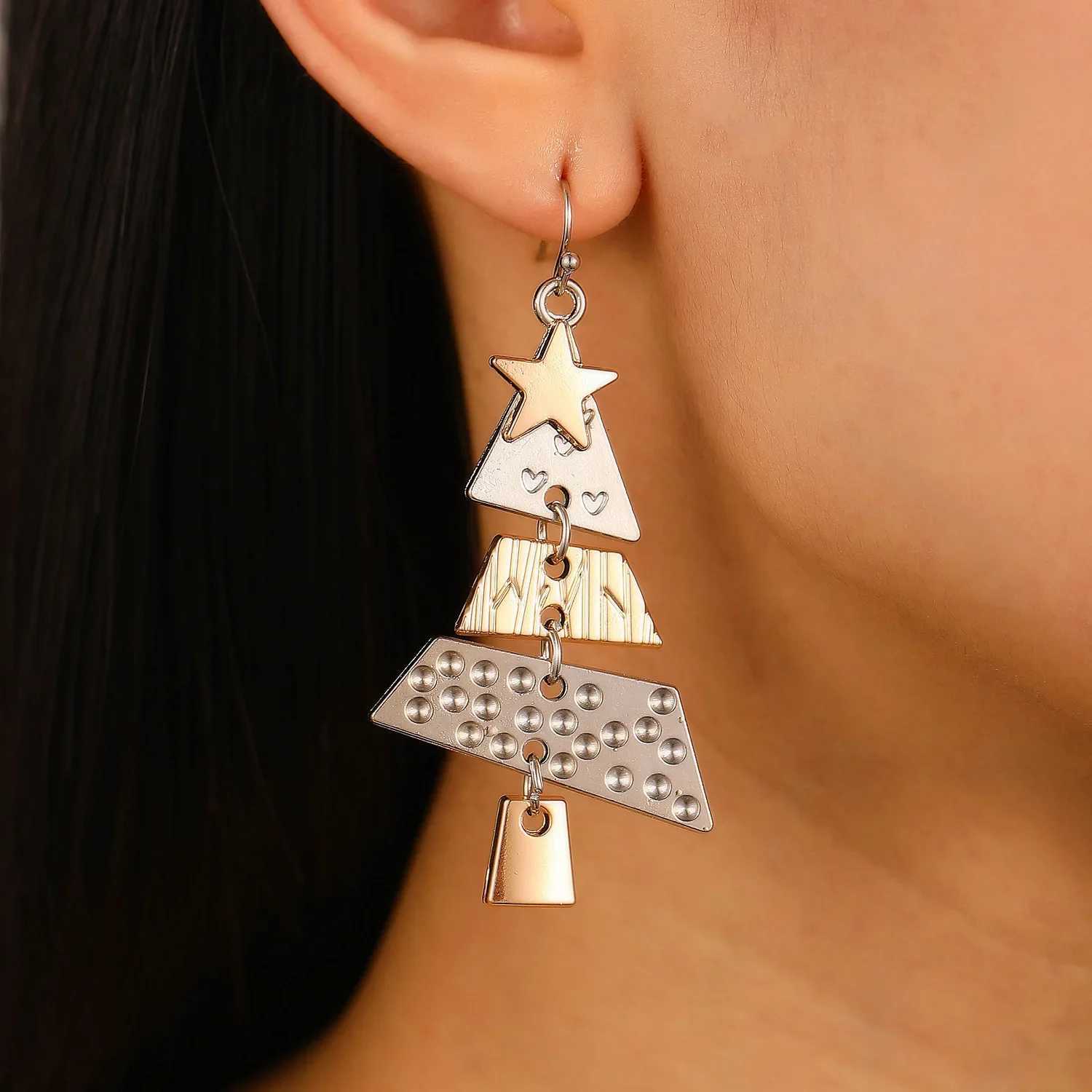Fashion Christmas Tree Pendant Earrings for Wen Trendy Party Carnival New Year Festival Gift Christmas Tree Pendant Necklace X251212