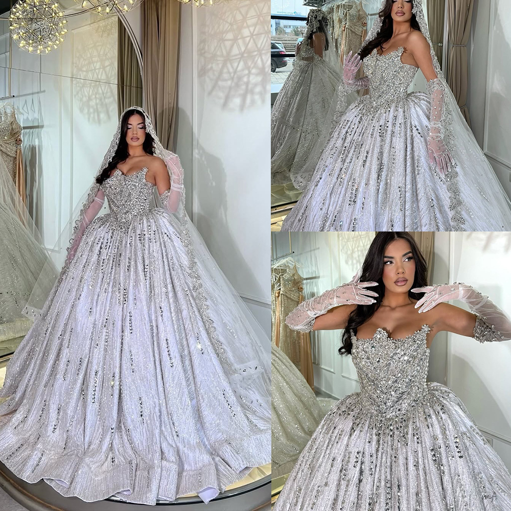 Gorgeous Ball Gown Wedding Dress Sweetheart Neck Sleeveless Bridal Gowns Crystal Sequins Backless Sweep Train Dresses Custom Made vestidos de novia