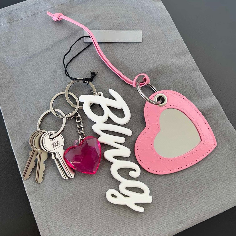 Nuovo Rodeo Fascino Lucchetto in metallo Catena Lettera Portachiavi Borsa Zaino Borsa a tracolla portatile Prodotto chiave per auto Accessori per la