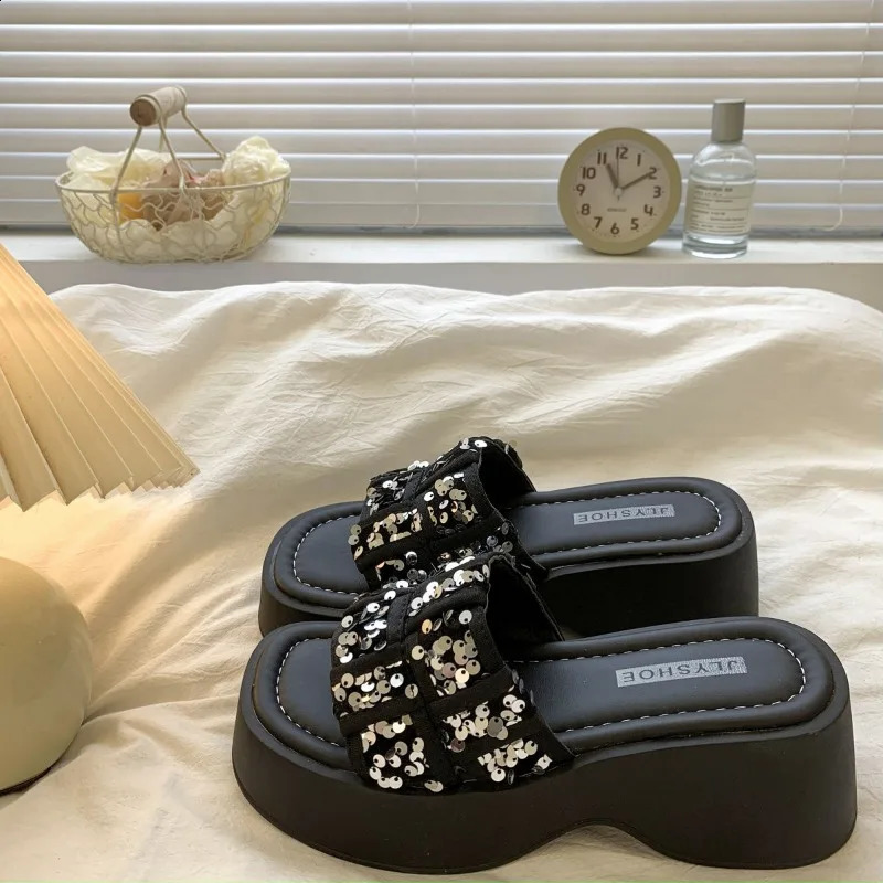 Semplici pantofole con suola spessa open-toe da donna estivi con paillettes sandali con tacco alto scarpe da donna casual comode scarpe con bocca di