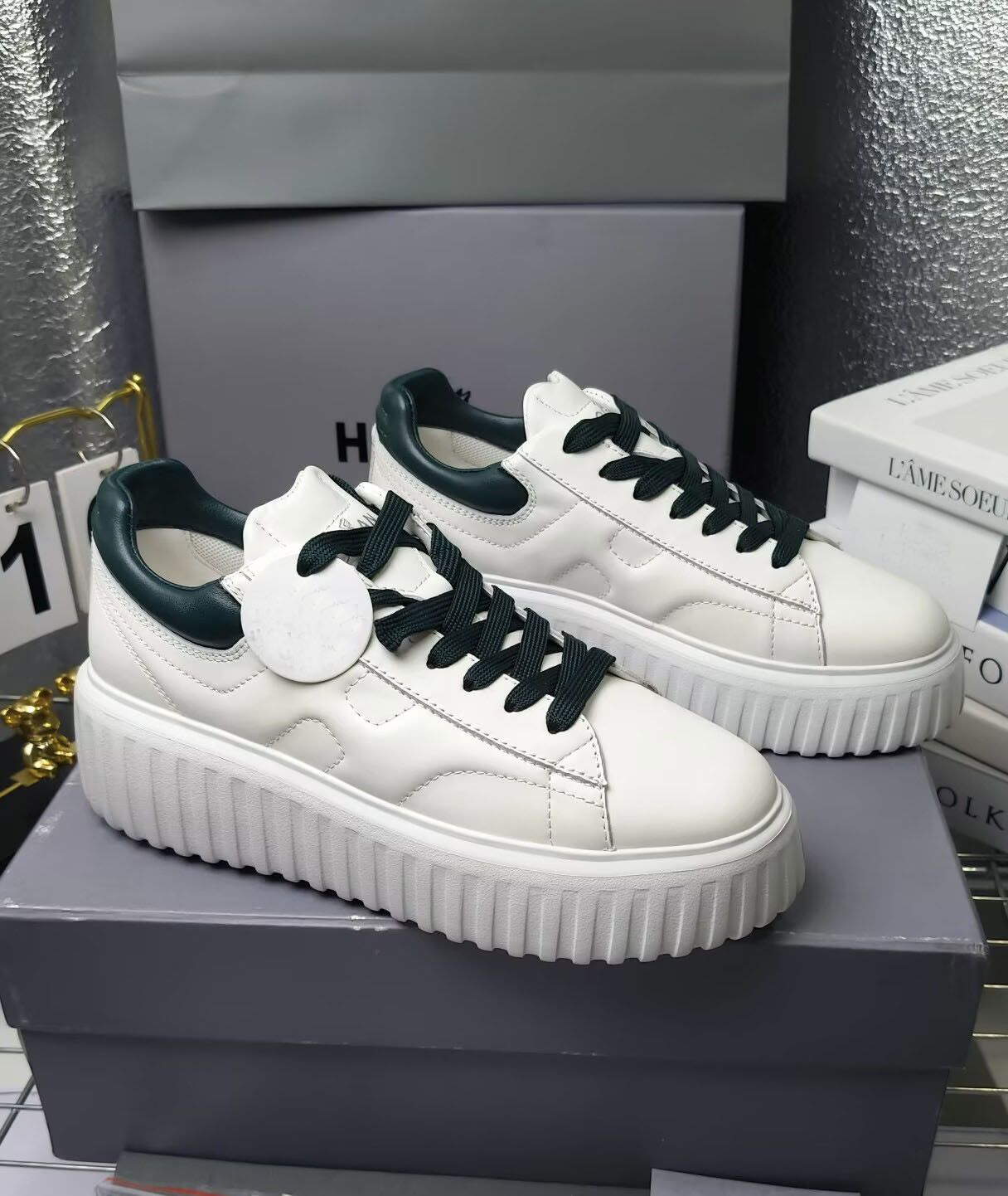 Top Luxury Men's H630 H-Stripes Designer Shoes Platform Sneakers Shoes Soft Nappa Leather Rubber Sole Trainer Shoes Men Women Party Dress Skate