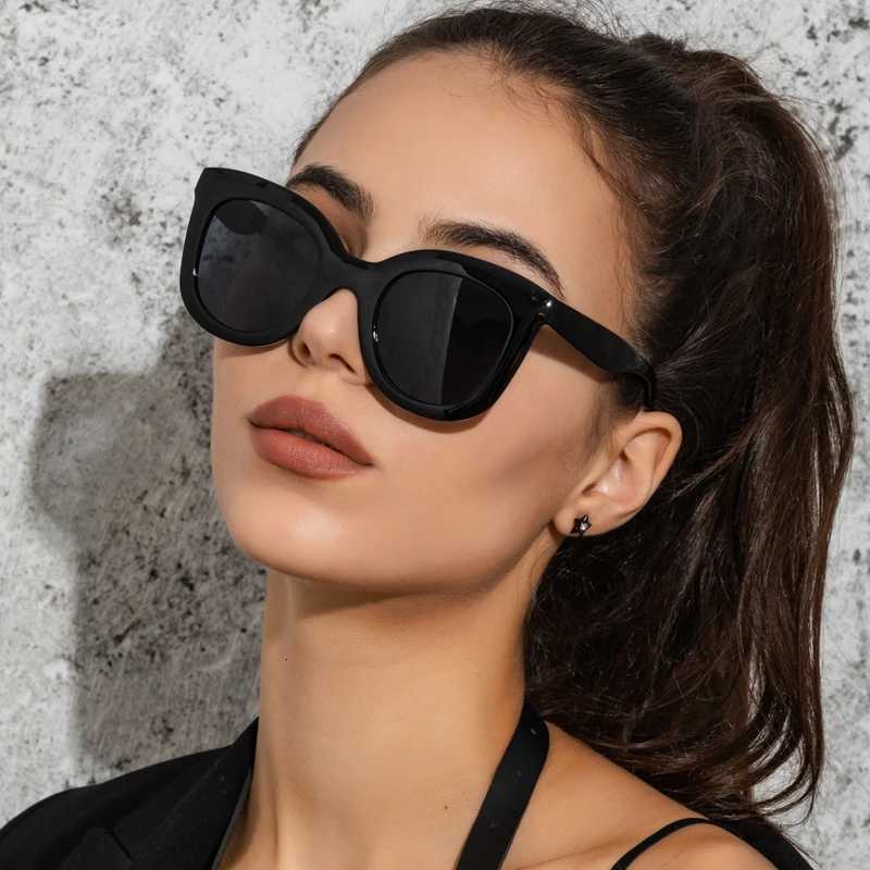 Vintage Women Oval Sunglasses Brand Designer Sun Glasses For Men UV400 Driving Eyewear Classic Brown Black Eyeglass Gafas De SolT251213