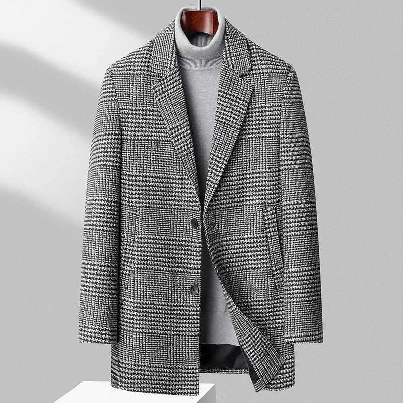 2024 High-end Fashion with Winter New Mens Business Leisure with Herringbone Wool Trench Coat Polyester Winter Coat MenT251213