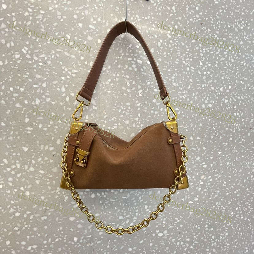 toteBag Shoulder Bag Autumn Winter New Niche High End Retro Chain Shoulder Underarm Lock Buckle Matte Box Crossbody Bag