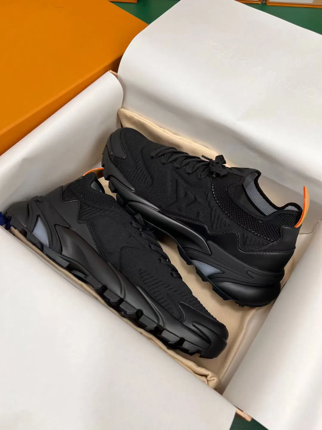 Famous Brand Men Runner Tatic Sneakers Technical Knit Calf Leather Breathable Trainers Rubber Soles Party Wedding Dress Soles High Quality Runner Sp