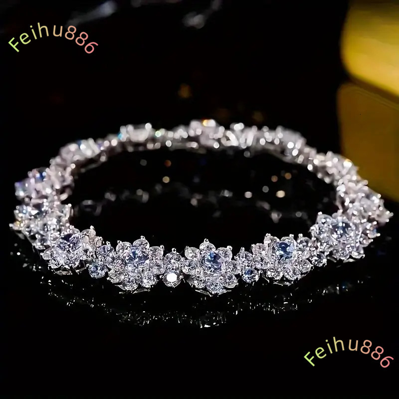 Hip Hop Jewelry Bracelet Sunflower Moissanite Bracelet S925 Silver 18K White Gold Plated Floral Tennis Bracelet for Unisex