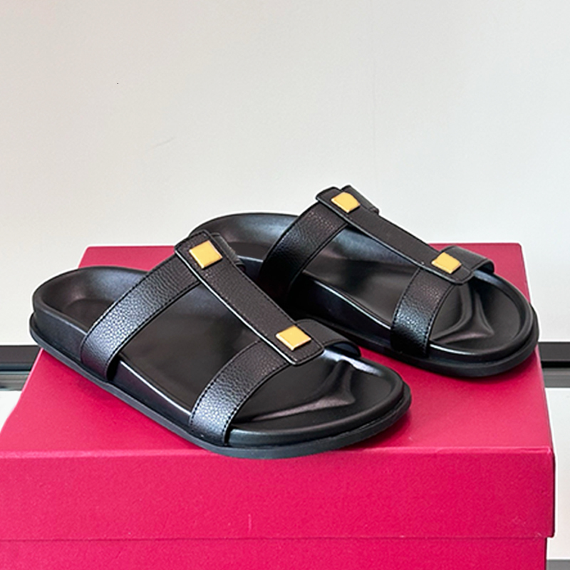 New Designer Mens Slides Genuine Leather Studded Sandal Summer Slippers Beach Slider Flip Flops Outdoor Casual Slipper Sandale 1011-image-968979908