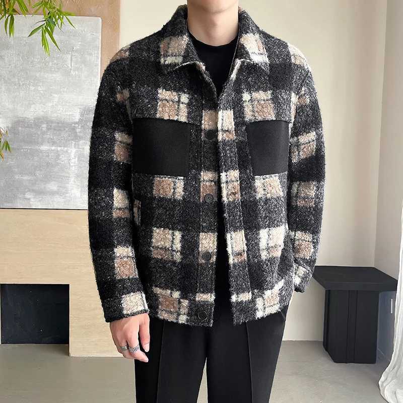 2024 new arrival winter jacket men fashion plaid Woolen Coat Mens High quality Casual Wool coat Men Dress male Jacket menT251213