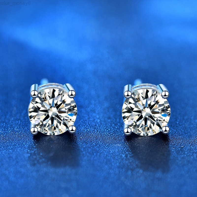 Moissanite Gemstone Stud Earrings for Women Classic Four Claw Design Solid 925 Sterling Silver Solitaire Party Fine Jewelry