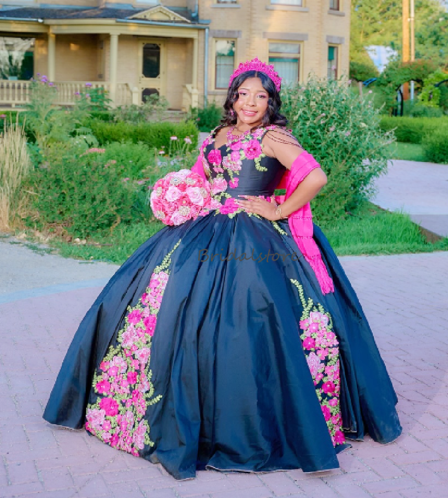 Vintage Abiti Quinceanera Messicano Vestido Preto Debuttante 15 anos Plus Size Fiori di raso In rilievo Dolce 16 Abito Abiti da festa di compleanno