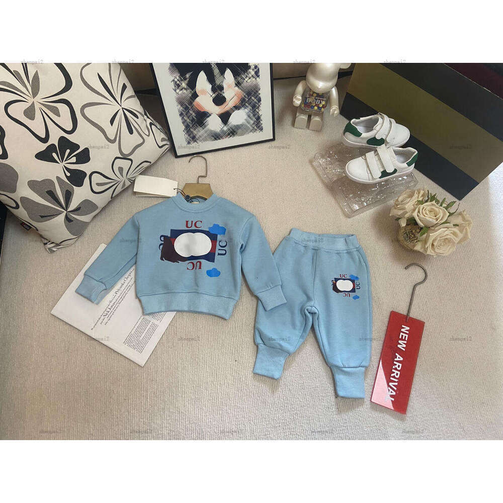 Luxury newborn jumpsuits Sky blue design infant bodysuit designer baby clothes toddler hoodie and pants A384X11N090