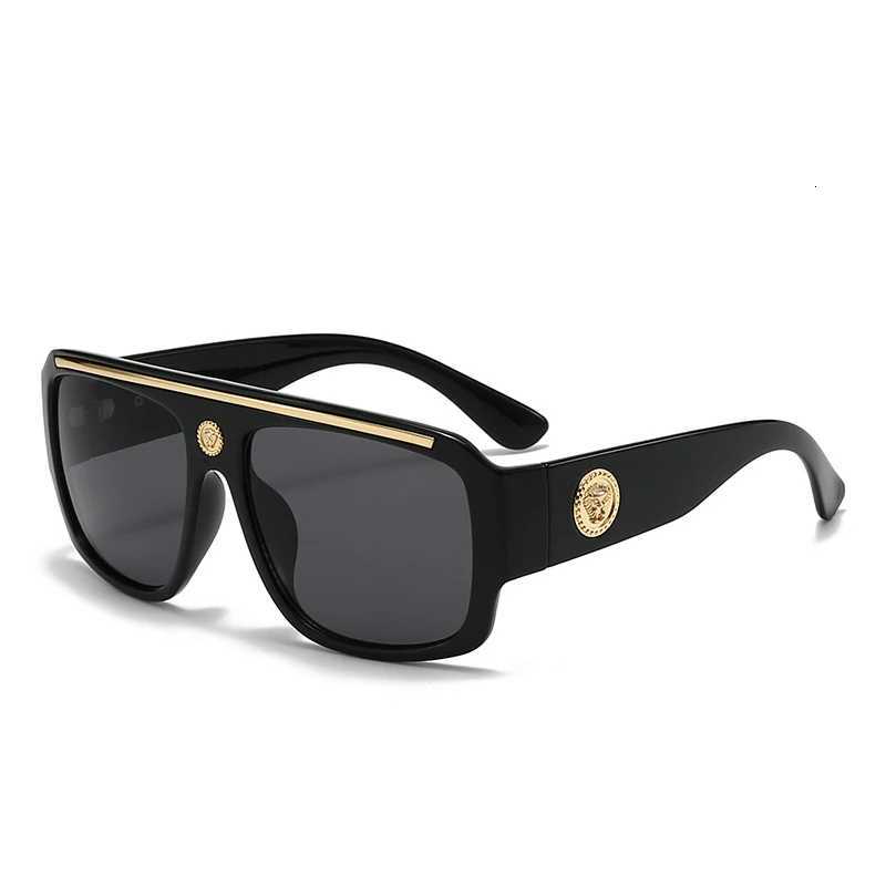 Fashion Brand Luxury Designer Sunglasses Men Women 2025 Oversized Vintage Punk Shades Glasses Summer Travel Outdoor SunglassesT251213