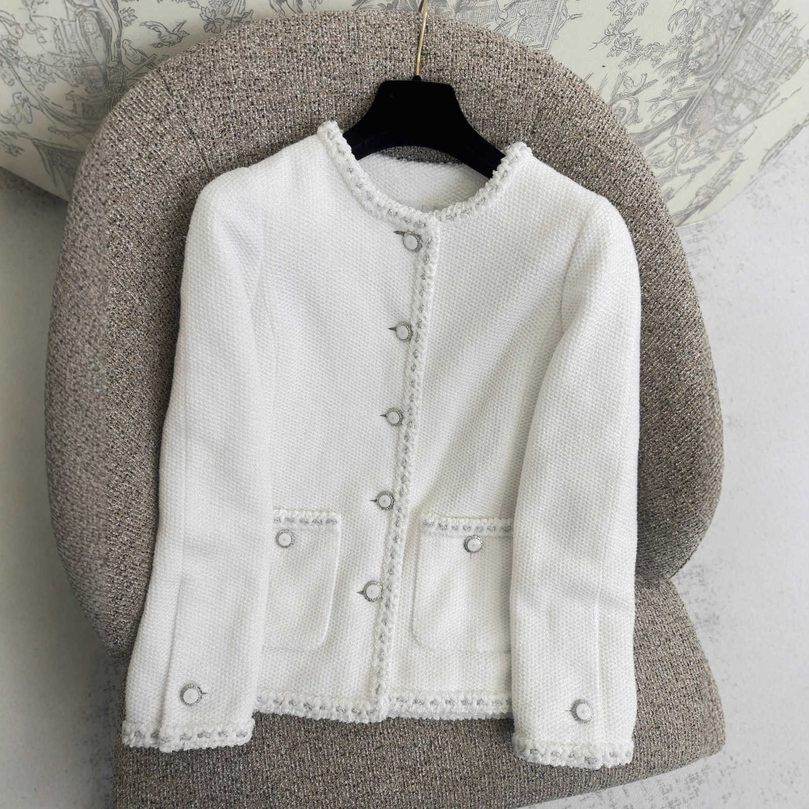 Women's Jackets Designer Woman Jackets Coats 26cha Spring New Small Fragrance V-neck Tweed Jacket for Women RW2E
