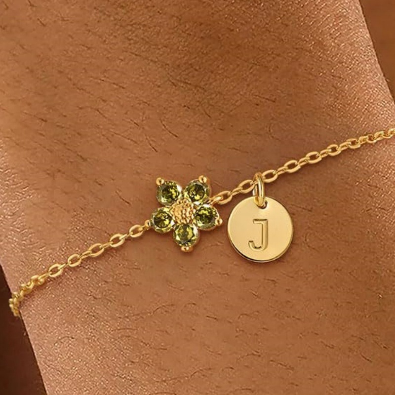 Fashion Exquisite Retro French Style New 26 Letter Bracelet Copper Inlaid Zircon Flower Jewelry Simple Fresh Accessories For Women Valentine's