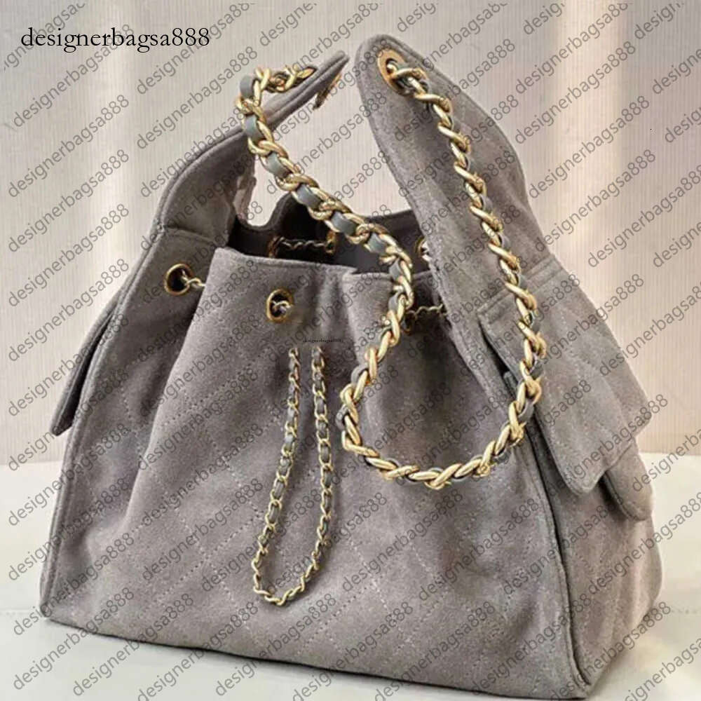 Top Banquet Series Designer Crossbody Gradient Chain Sheepskin Inner Shoulder Fashion Wallet Party Bag Winter Luxury Drawstring Tote bag 25c Hobo ba