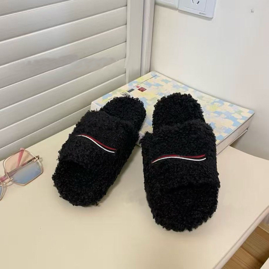 big size 35- 46Women Fur Slides Furry Slippers Designer Mules Fall Winter Homewear Slide Men Footwear Paris Luxury Comfortable Fuzzy Flip Flop Fluff