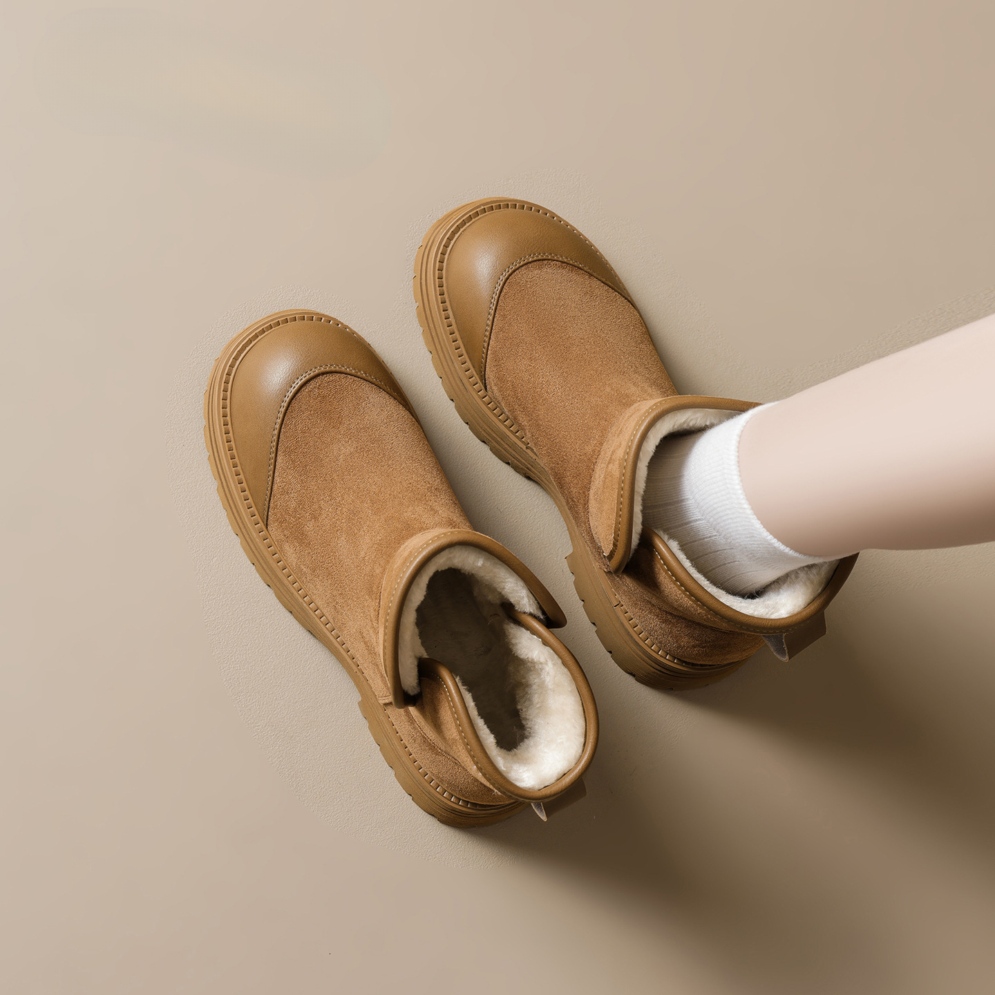 Winter new wool lined thickened warm mid rise short boots for women thick soled snow boots with folded edges double-sided cotton shoes designer boot