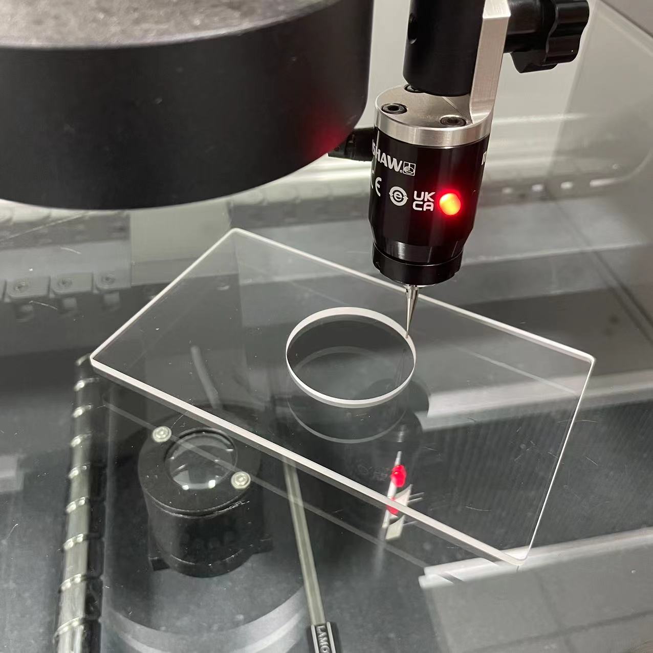 CNC Processing High Temperature Resistant Glass Plate Fused Quartz Perforated Quartz Glass Sheets-image-1088353383