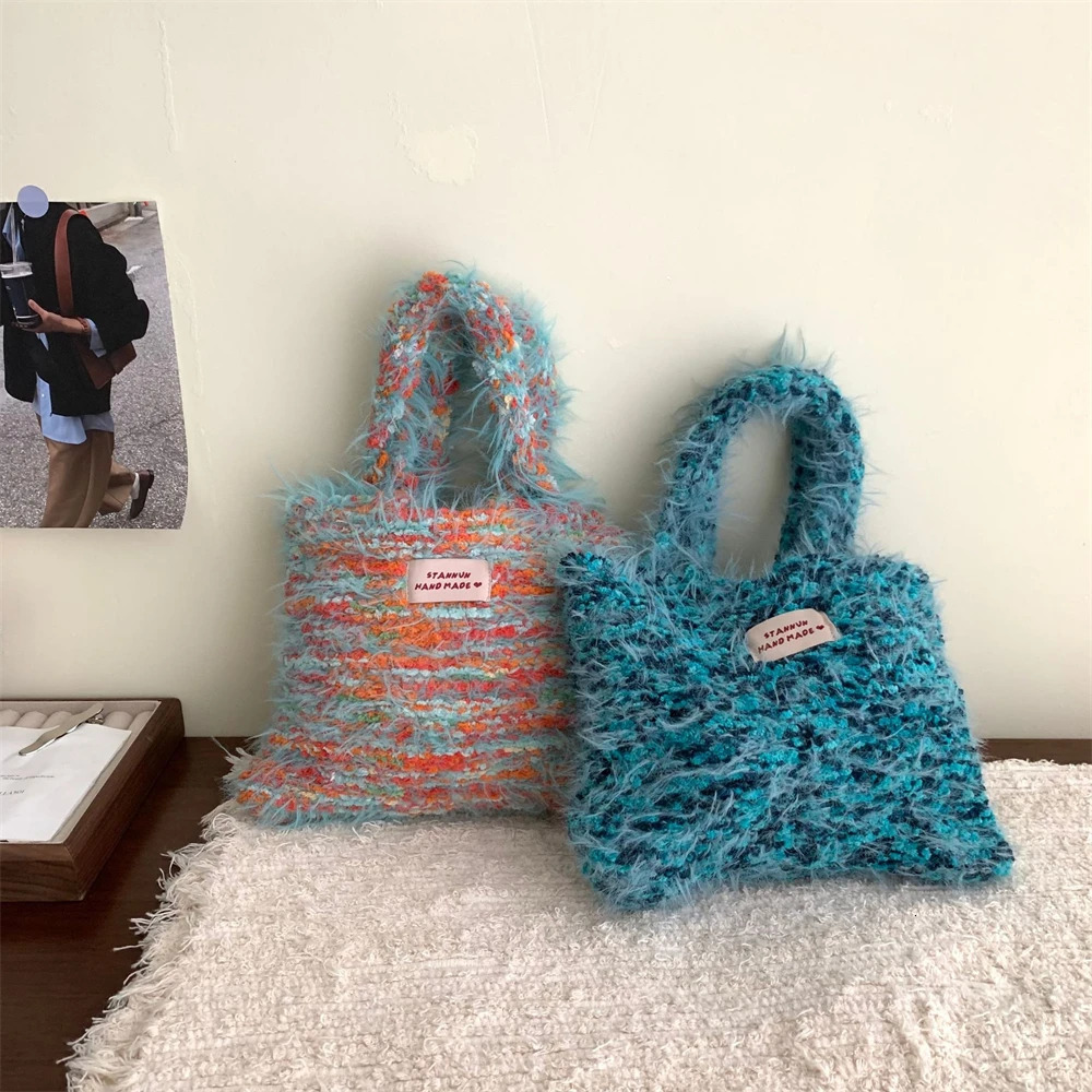 Winter Mixed Line Knitting Shopping Bags Womens Dopamine Clash Color Crochet Tote Bag Thick Woolen Thread Plush Weaving Handbag 251211