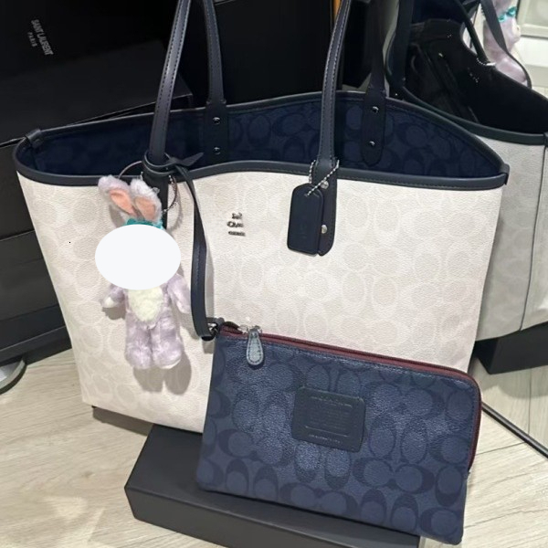 Winter New Fashionable Luxury Handbag Double sided Available Women's Shoulder Bag Shopping Bag New Versatile Commuter Bag Large Capacity Design