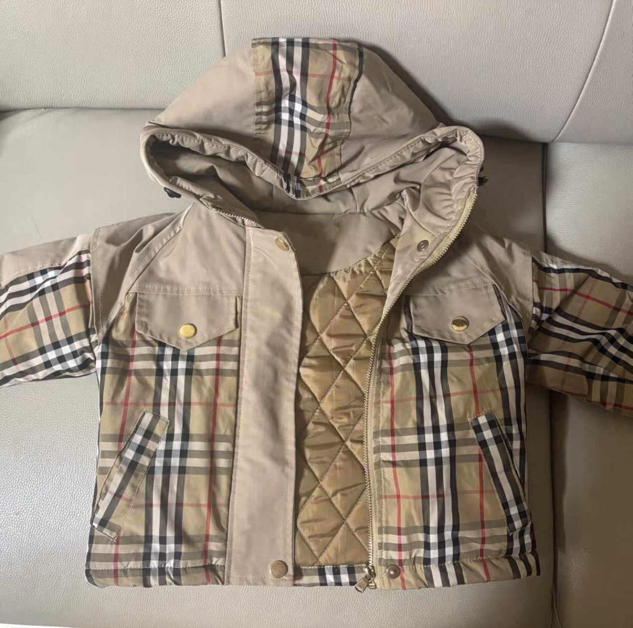 2026 New perfume Designer Kids Jackets Fall Winter For Boys Long Sleeve Down cologne Jacket Plaid Shirts Coat Children Outerwear Clothes