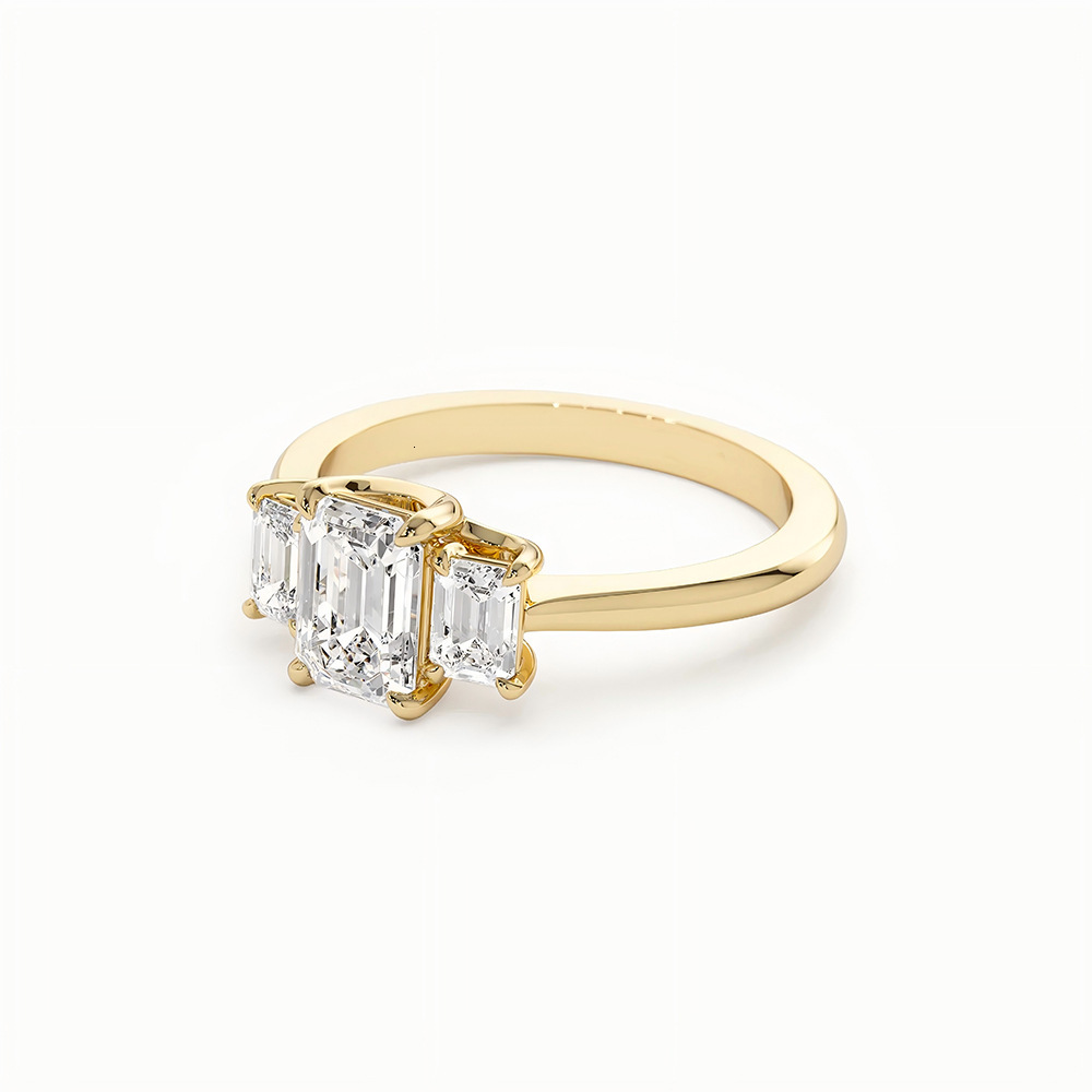 Designer Luxury Sparkling Moissanite Ring Elegant Temperament Wedding Ring Proposal Couple Ring Women's Light Luxury Jewelry Fashion Versatile