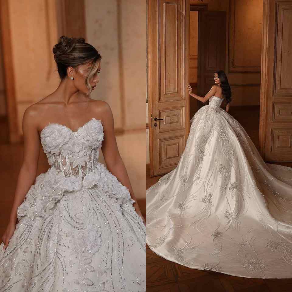 Exquisite Ball Gown Sequins Wedding Dresses Sweetheart Neck Sleeveless Bridal Gowns 3D Flowers Customized Vestidos De Novia
