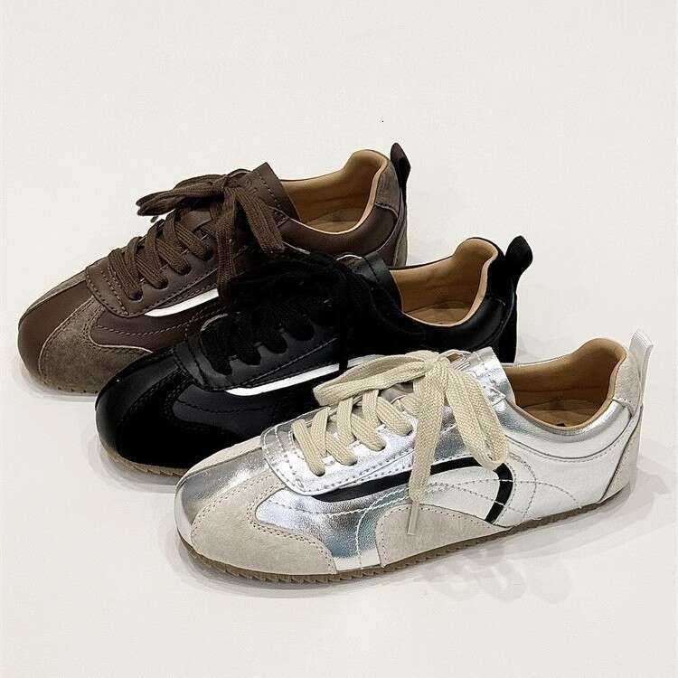 Hot-Selling Retro Color-Block Flat silver German Training Shoes for Women New Breathable Niche Versatile Casual Sneakers Round Toe Flat Sole Forrest