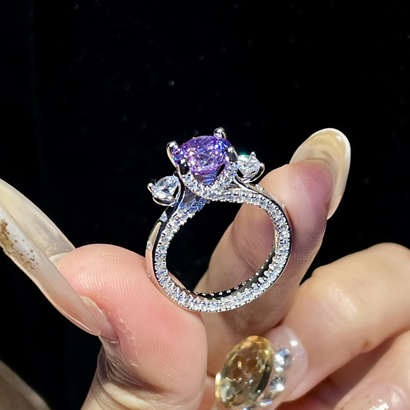 Choucong Gorgeous Genuine 100% 925 Sterling Silver Round Cut Purple Lab Moissanite Diamond Eegant Women Fashion Party Women Bride Ring Lover Lover G