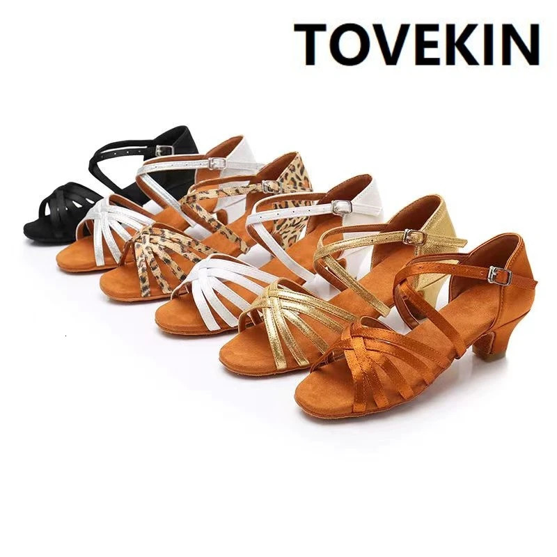 Scarpe da ballo latino per donna Scarpe da ballo con suola morbida Sandali Jazz Tacco medio 35CM Scarpe da ballo per sala da ballo 251211