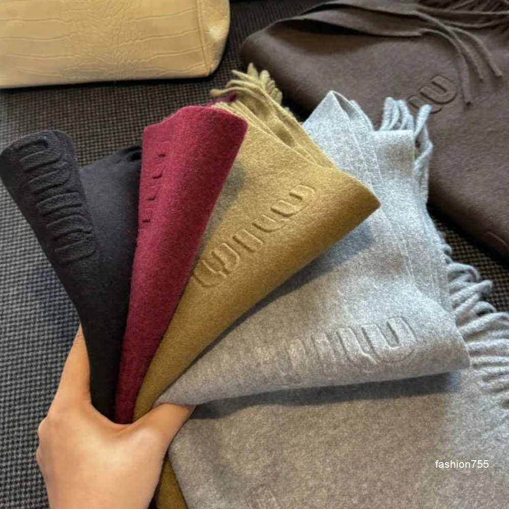 Scarves Scarves High quality wool scarf for women autumn solid color simple classic cashmere muffler womens new warm shawl L240910